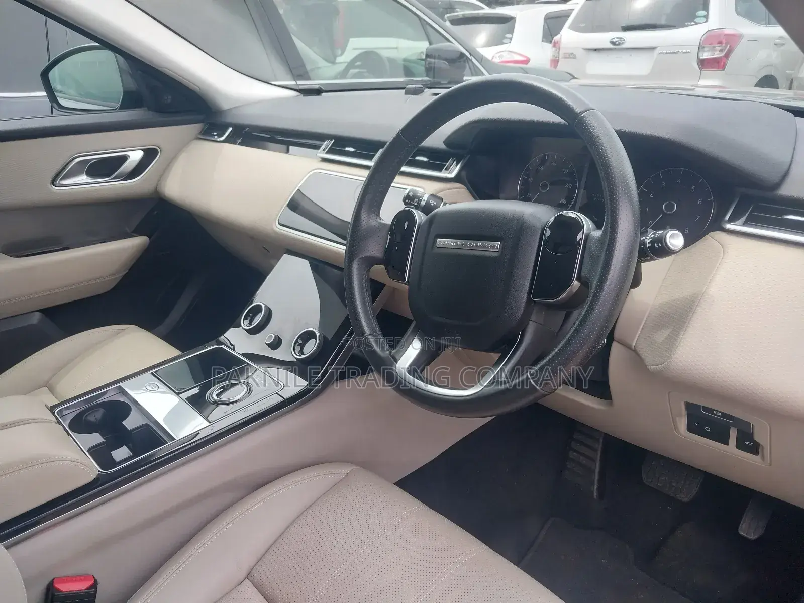 Rover 200 2019 Silver
