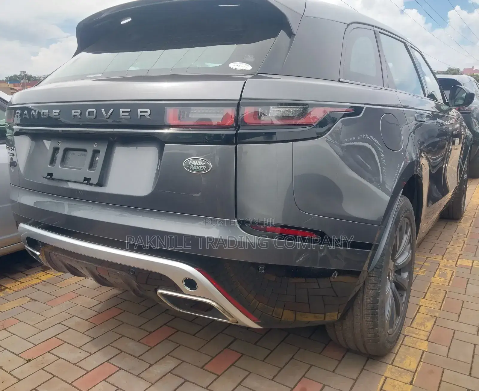 Rover 2000 2018 Silver