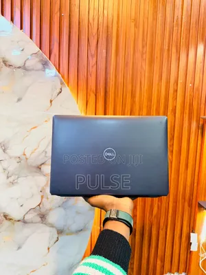 Laptop Dell Latitude 5300 8GB Intel Core i5 SSD 256GB