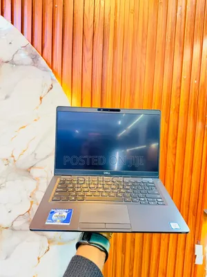 Laptop Dell Latitude 5300 8GB Intel Core i5 SSD 256GB