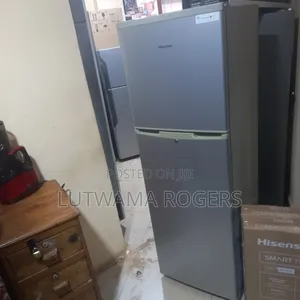 Hisense Fridge 330ltrs