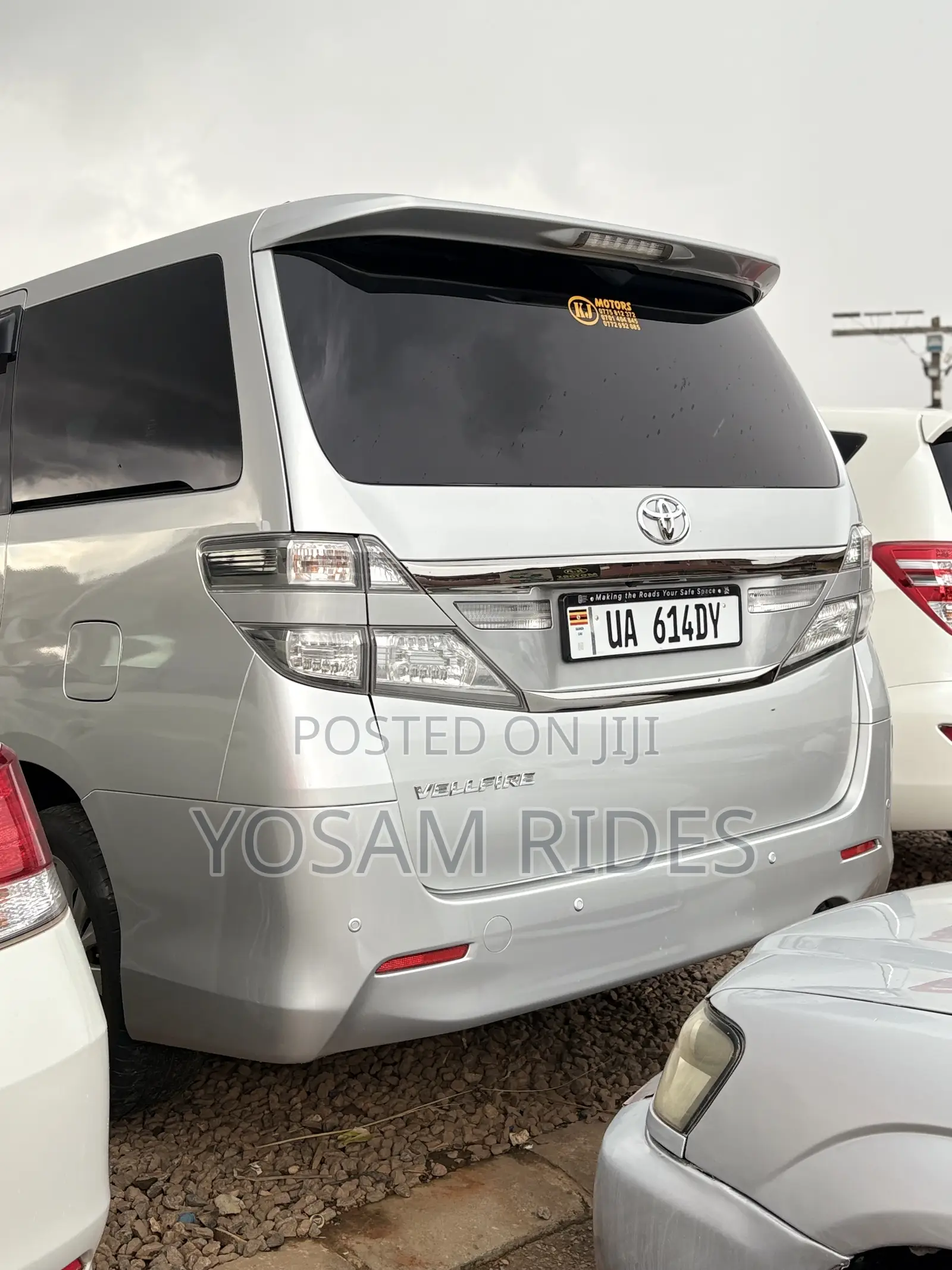 Toyota Vellfire 2012 Silver