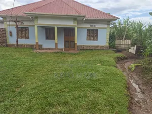 Furnished 3bdrm House in Sonde Estate, Kira for sale