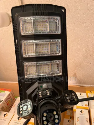 450w Alpha-Ess Solar Street Light With 3 Lense Camera