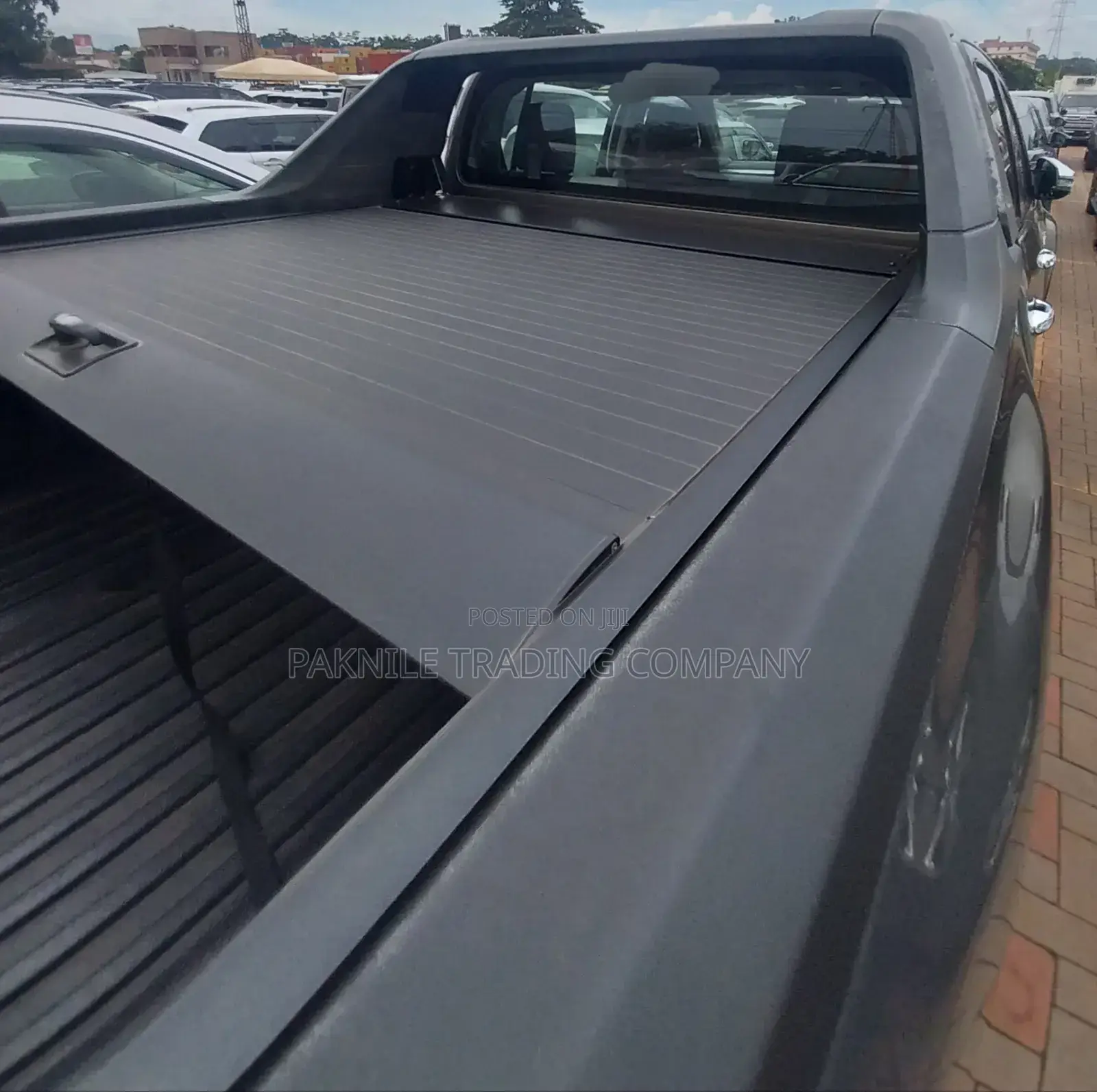 Toyota Hilux 2023 Silver