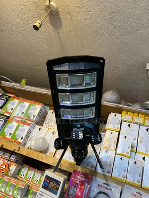 450w Franklinwh Solar Street Light With 3 Lense Camera