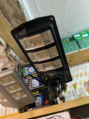 450w Anker Solix Solar Street Light With Single Lense Camera