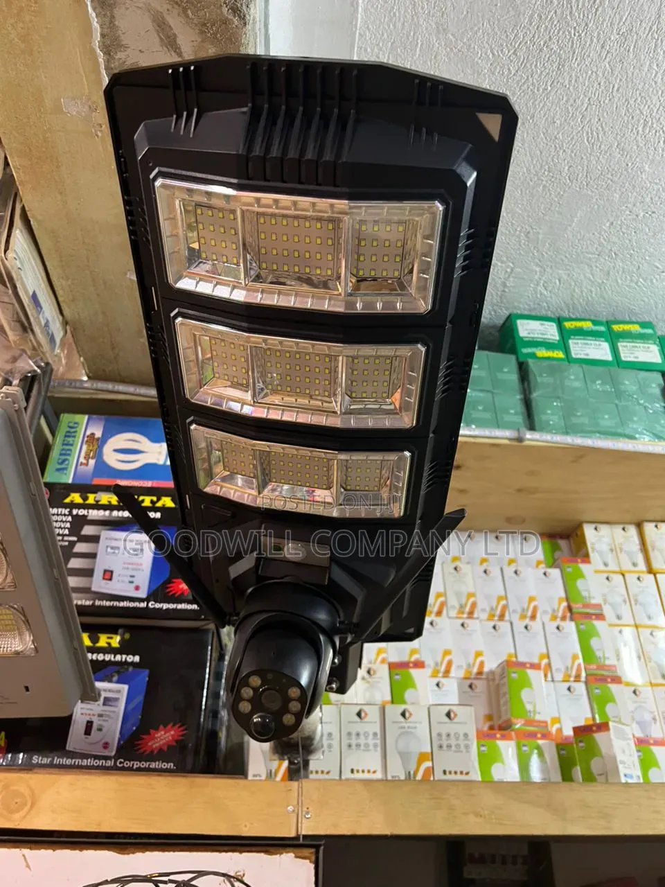 450w Sungrow Solar Street Light With Single Lense Camera