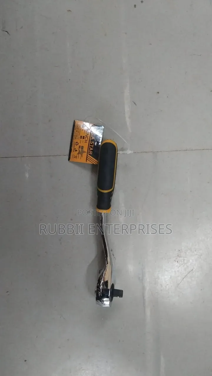 1/4 Ratchet Wrench