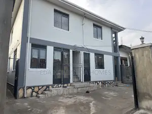 2bdrm House in Makindye for rent