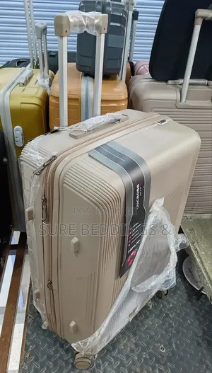 Madox Simple Suitcase