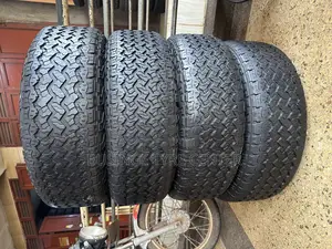 255/65r18 Goodyear Japan Used Tires Good Condition