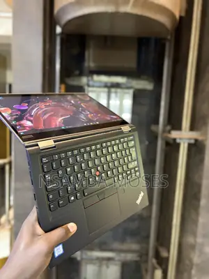 Laptop Lenovo ThinkPad X390 Yoga 8GB Intel Core i5 SSD 256GB
