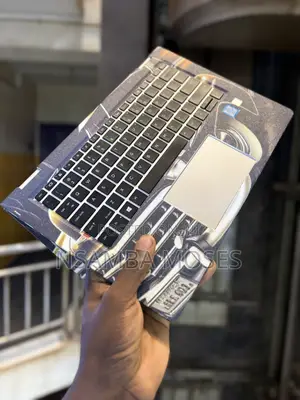 Laptop HP EliteBook x360 1030 G2 8GB Intel Core i5 SSD 256GB