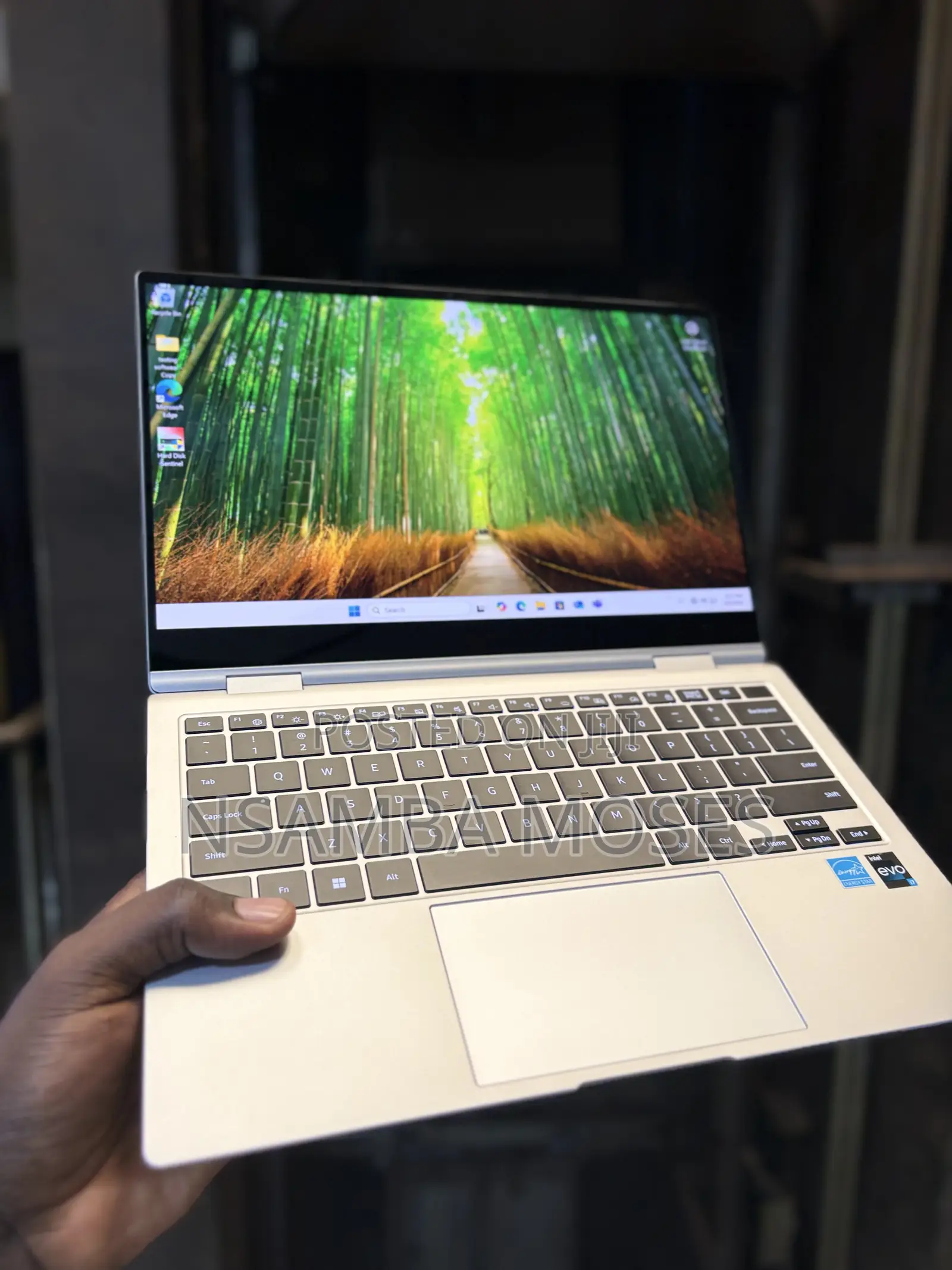 Laptop Samsung Galaxy Book 2 16GB Intel Core i7 SSD 512GB