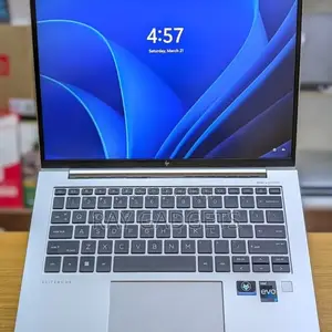 New Laptop HP EliteBook 840 G9 8GB Intel Core i7 SSD 256GB