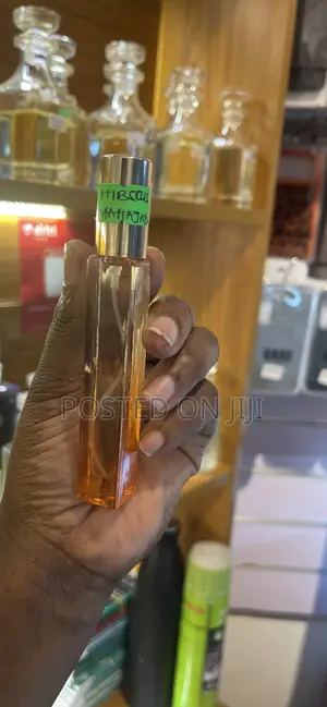 Hibiscus Mahajad Perfume Oli