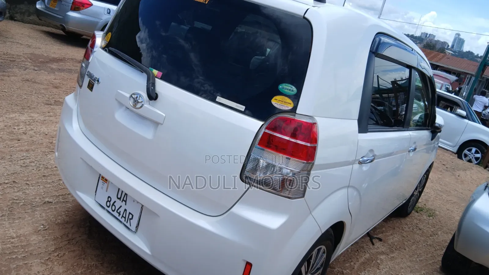 Toyota Spade 2012 White