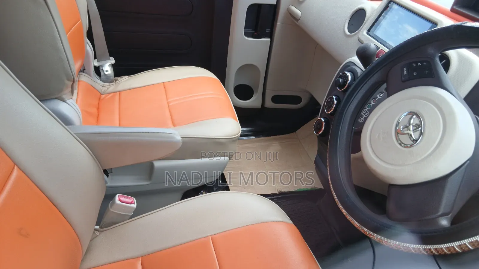 Toyota Spade 2012 White