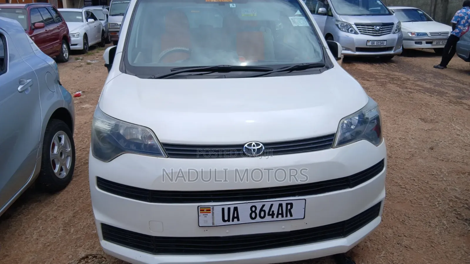 Toyota Spade 2012 White