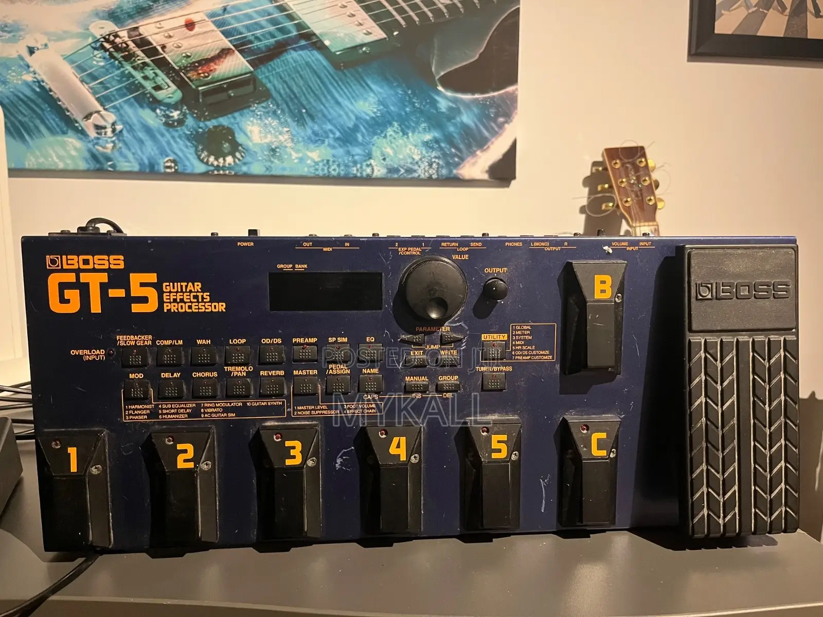 Boss Gt-5 Guitar Effects Processor