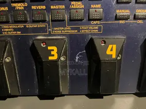 Boss Gt-5 Guitar Effects Processor