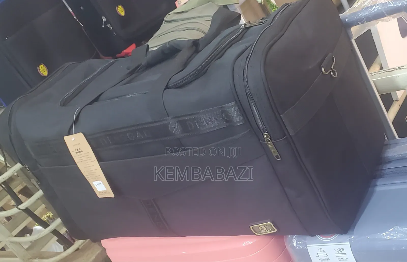 Denggao
Travel Duffle Bag