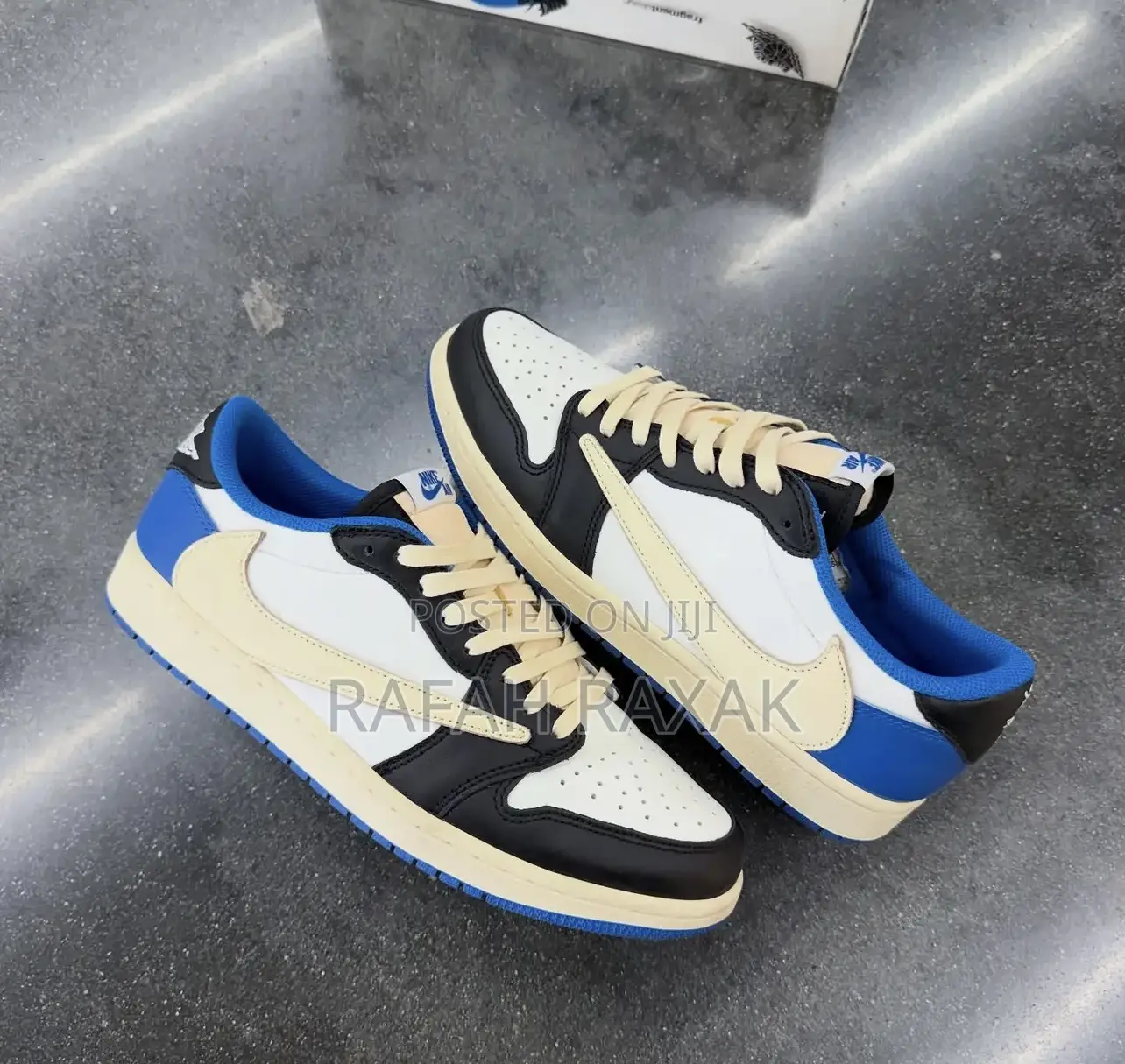 “Travis Scott X Utopía”Air Jordan 1low Og Sp Sneakers