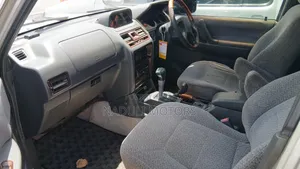 Mitsubishi Pajero 2002 Silver