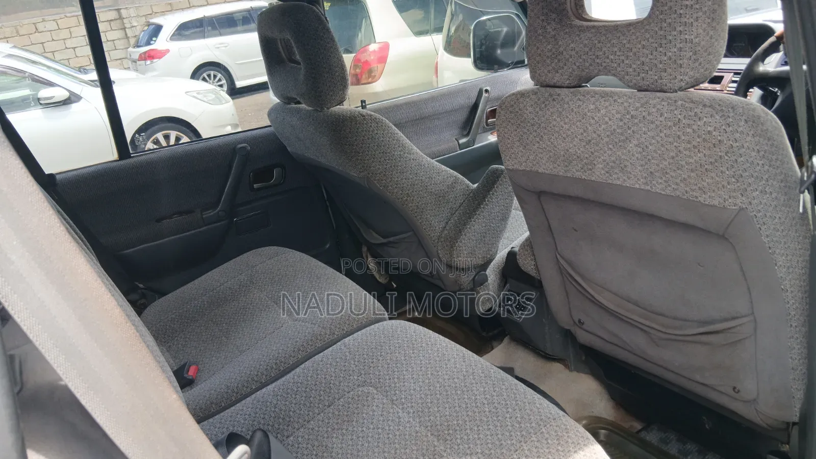 Mitsubishi Pajero 2002 Silver