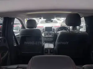 Mercedes-Benz GLE-Class 2018 Silver