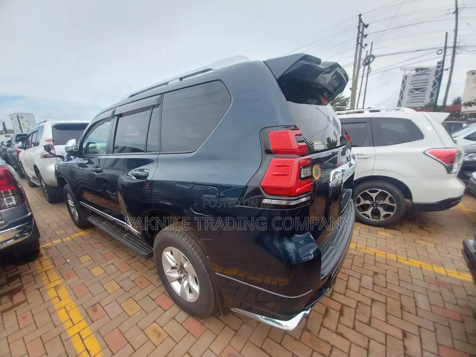 Toyota Land Cruiser Prado 2017 Blue
