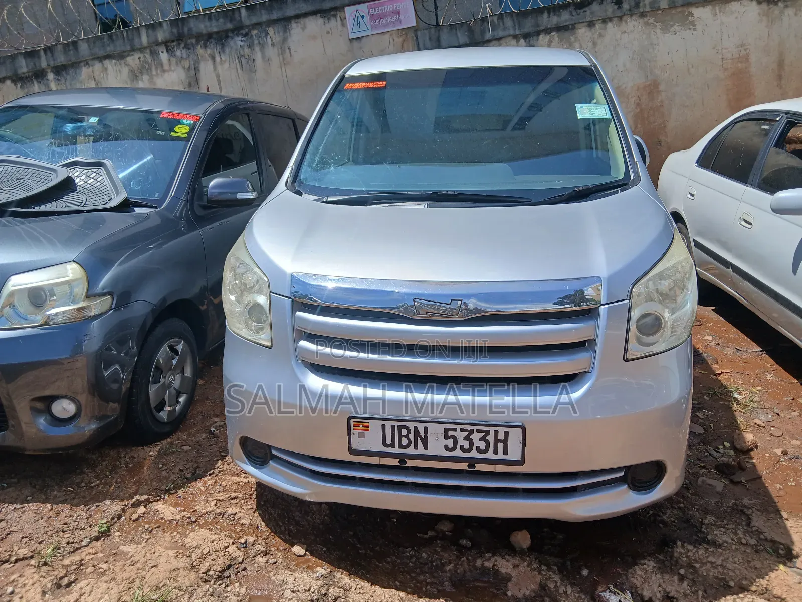Toyota Noah 2009 Silver