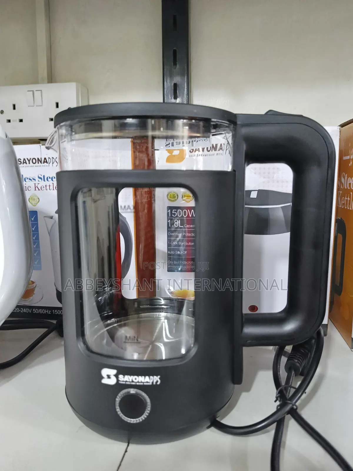 Sayonapps Glass Electric Kettle.