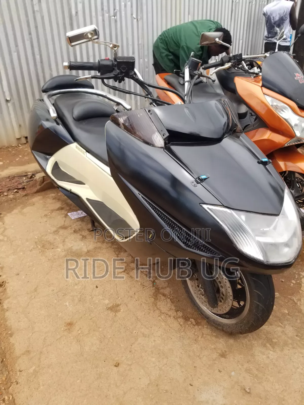 Yamaha 2013 Black