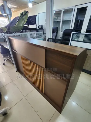 High-End Reception Desk Original