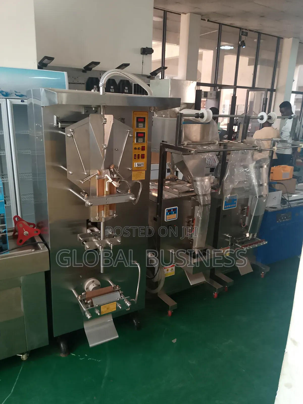 Automatic Liquid Packaging Machine – Fast, Clean High Efficiency