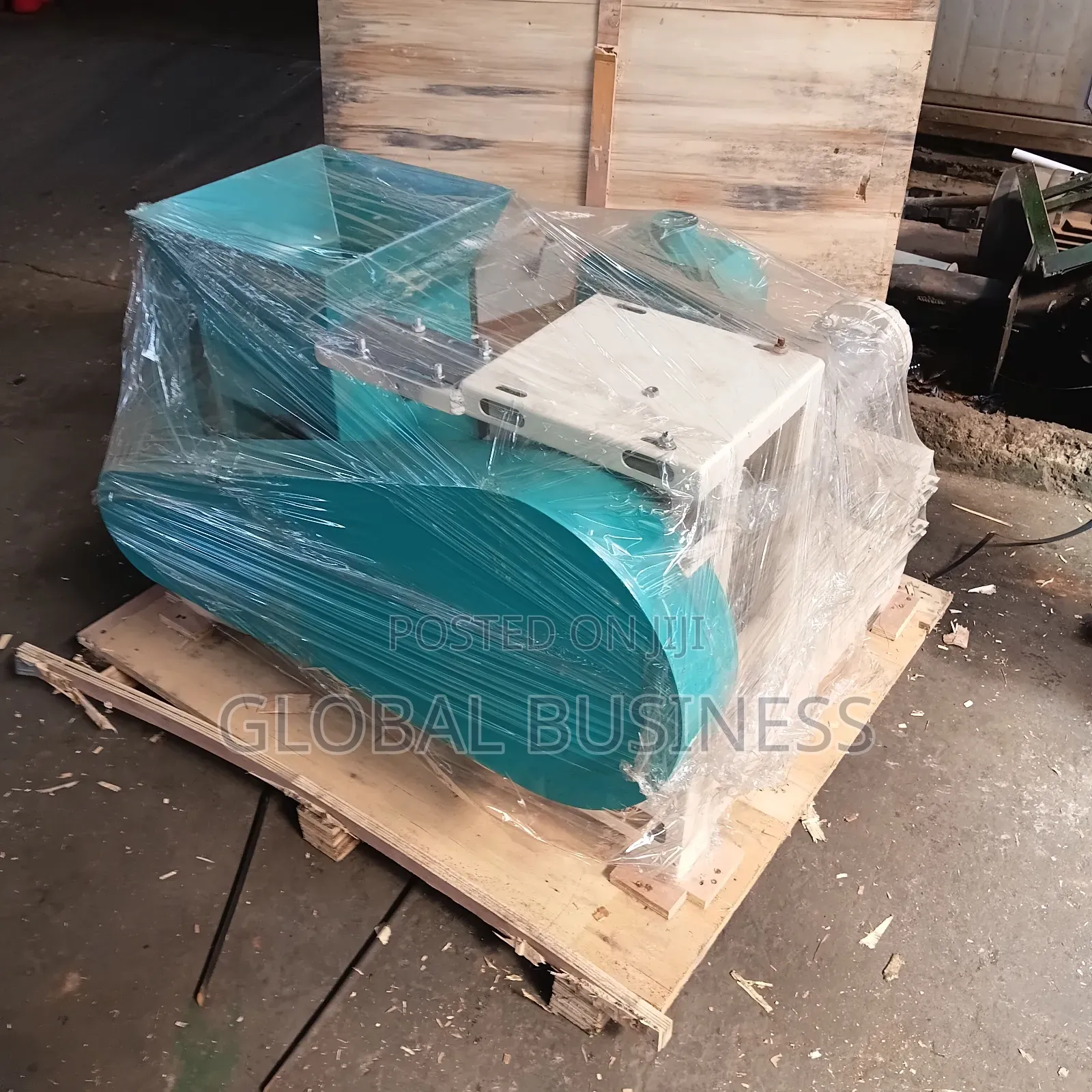 Brand New Floating Fish Extruder Machine!