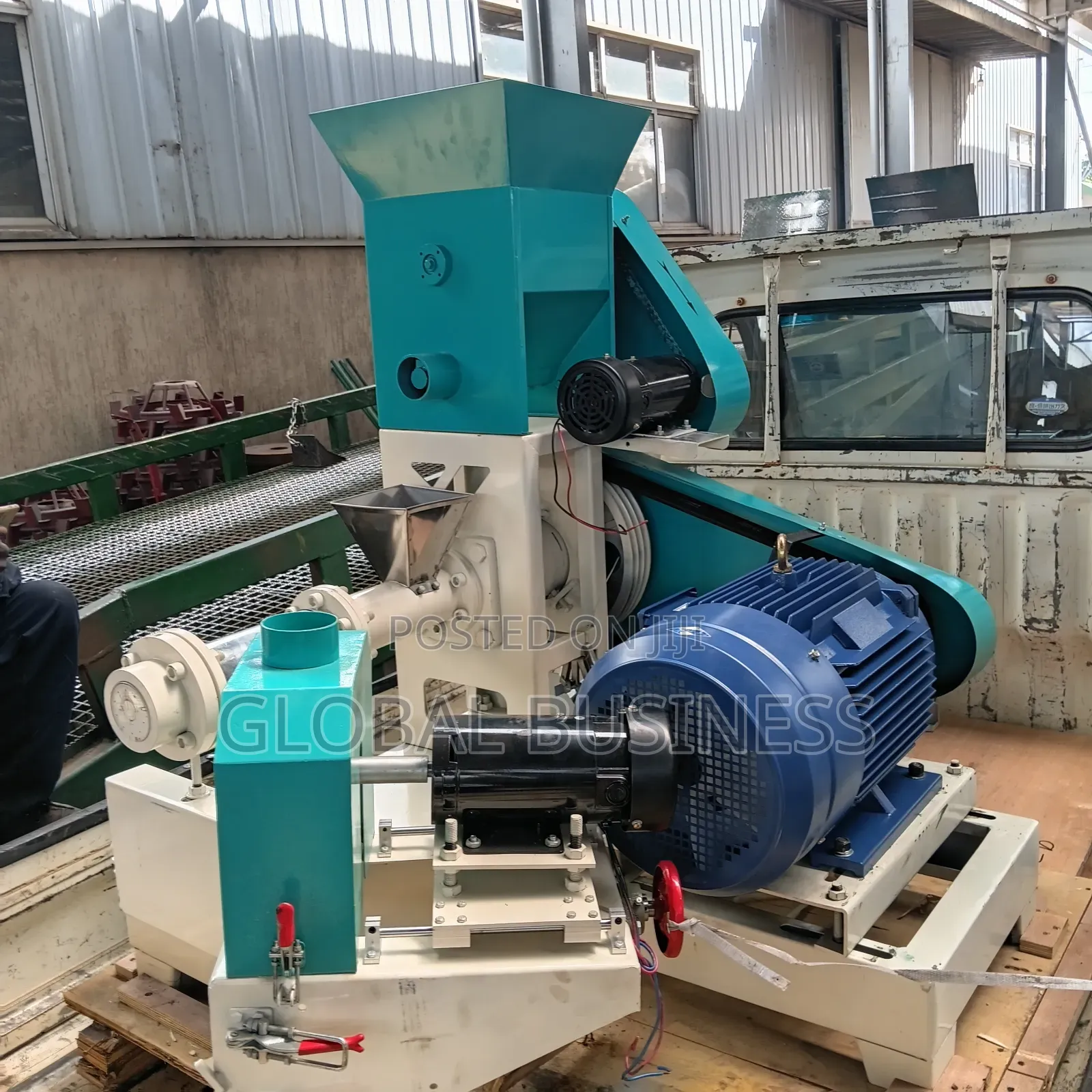 Commercial Floating Fish Extruder Machine!
