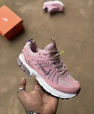 Pearl Pink Nike Air Zoom V5 Trainers