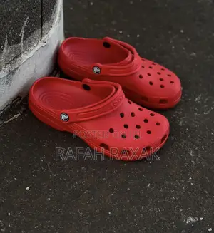 Crocs Classic Clogs