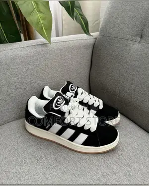 Unisex Classic Sneakers