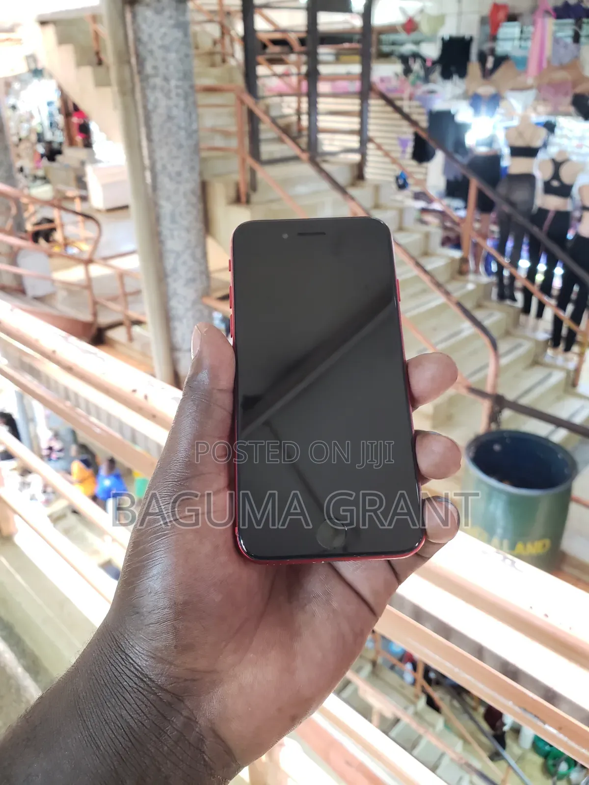 Apple iPhone 8 64 GB Red