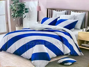 Bule and White Lined 5 X 6 Duvet Cover