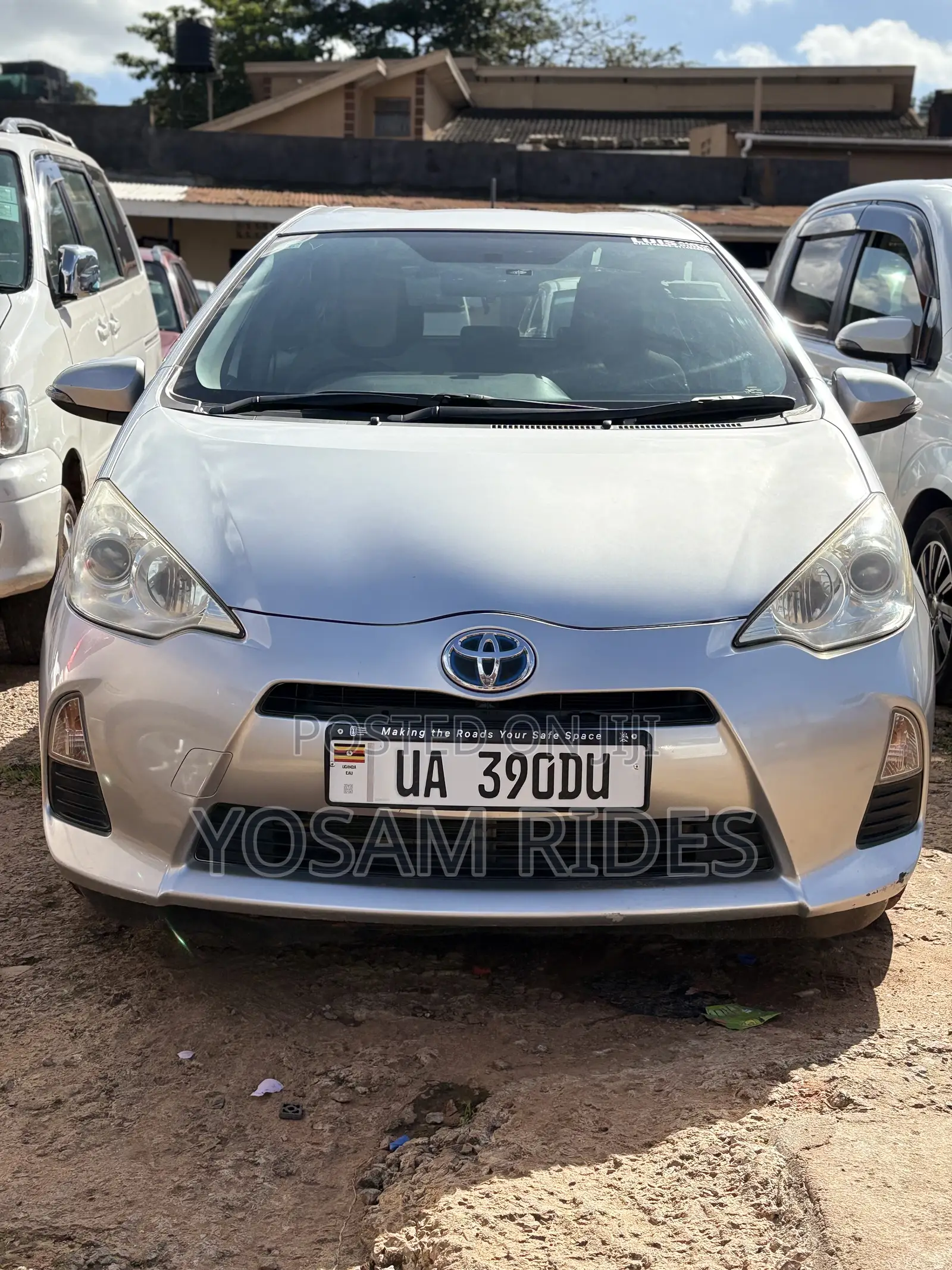 Toyota Aqua S 2014 Silver