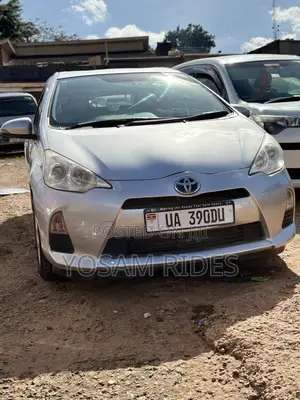 Toyota Aqua S 2014 Silver