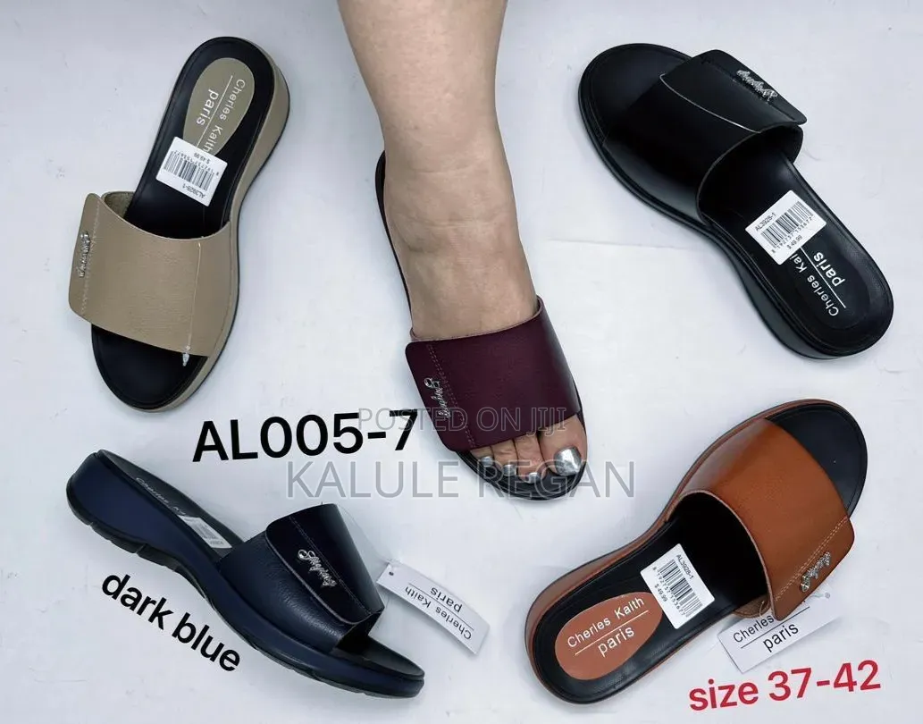 Ladies Comfortable Soft Shoes