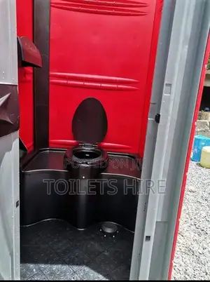 Clean Portable Toilets for Outdoor Events