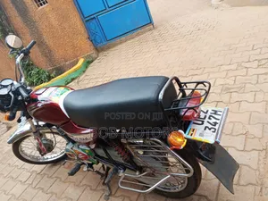 Bajaj Boxer 2024 Red