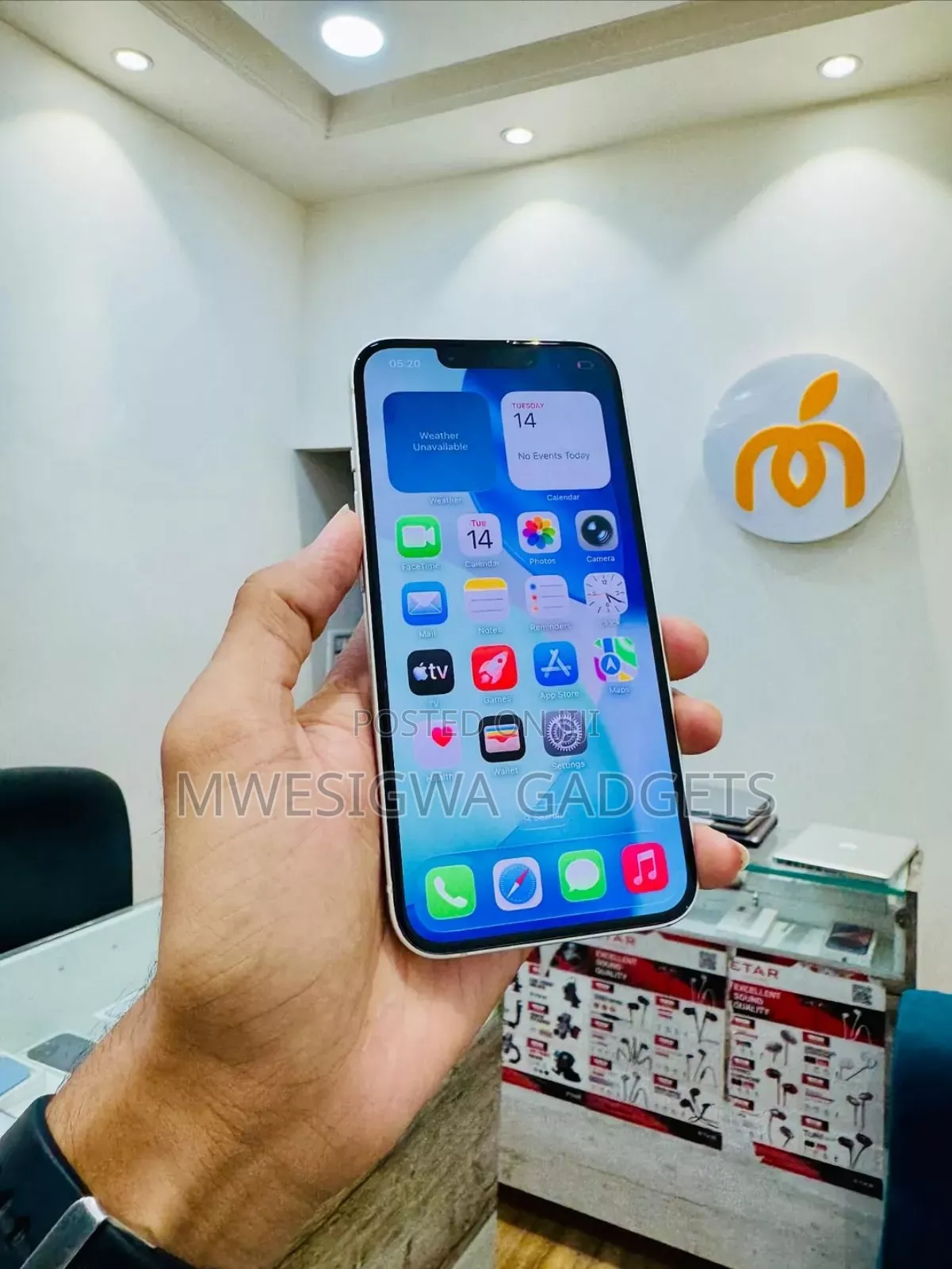 New Apple iPhone 14 128 GB White
